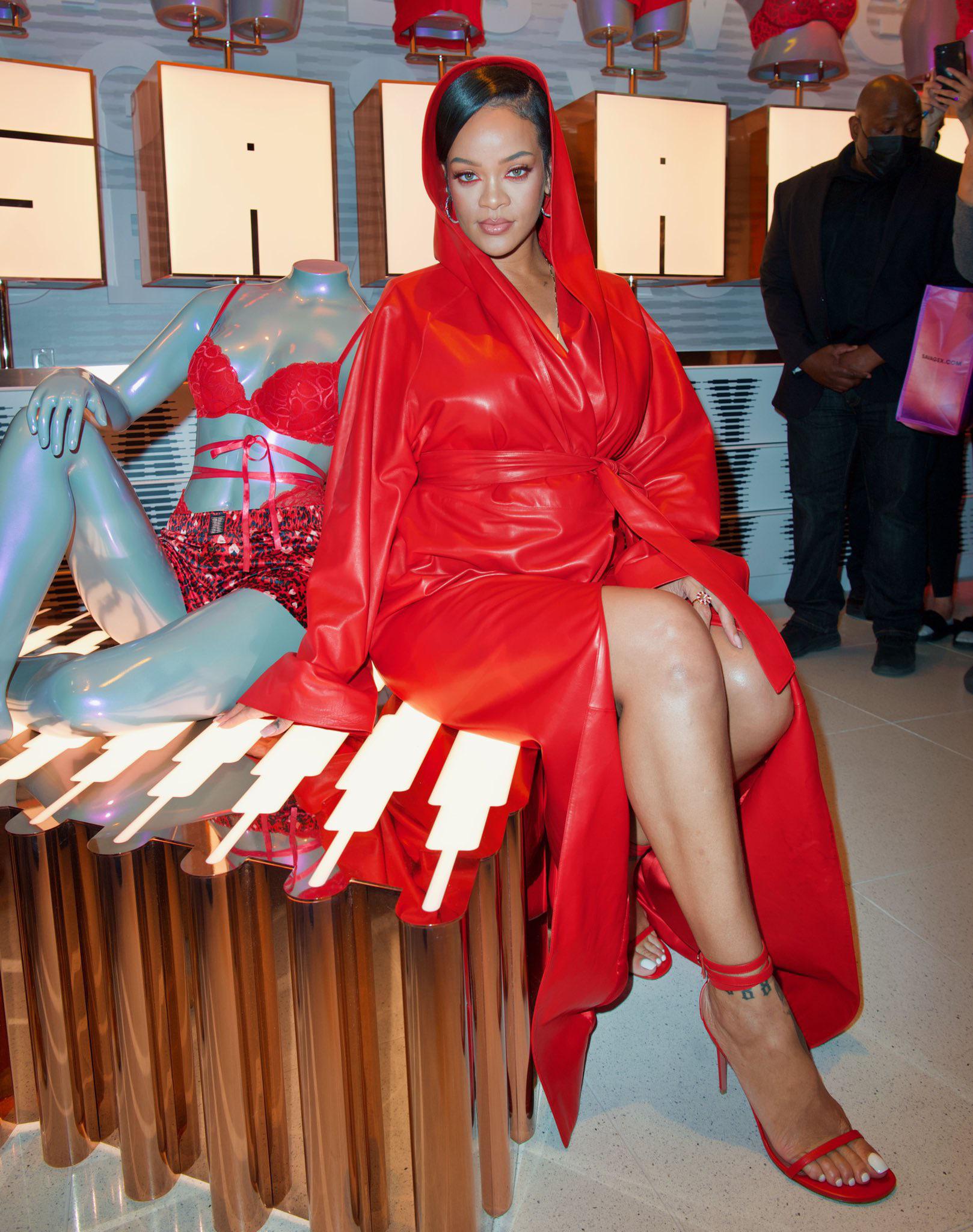 Rihanna’s Pregnancy Style: The Singer’s Top 10 Maternity Looks ...